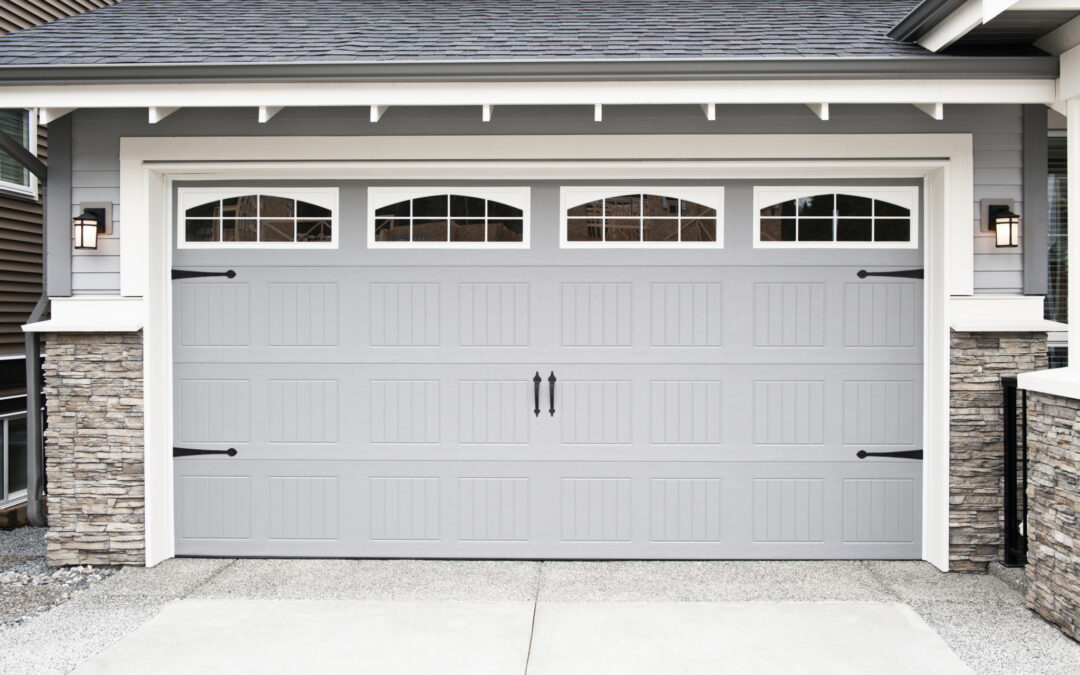 Garage Door Colors: The Top 5 to Use to Increase Curb Appeal