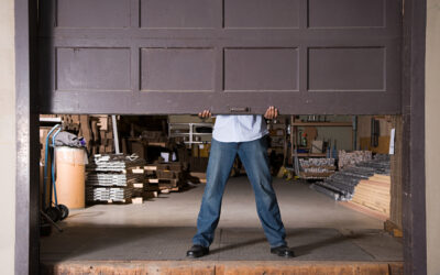 The Benefits of Automatic Garage Doors Versus Manual
