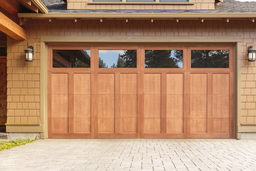 Is a Heavyweight or Lightweight Garage Door Best for Your Home?